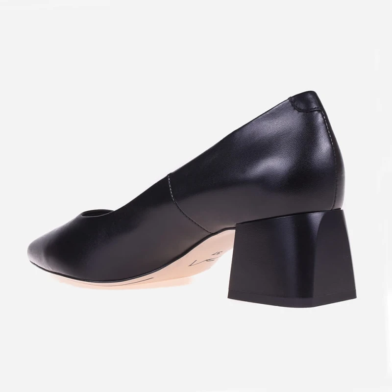 Visconi obcas modelu 7574 nero