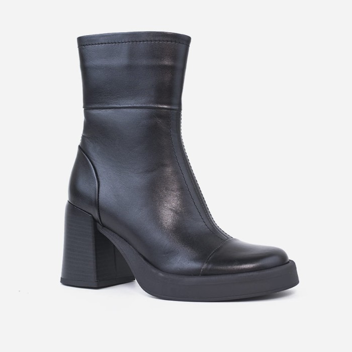 Czarne skórzane botki Visconi model 2912 - front